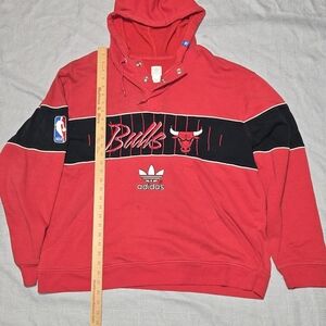 Vintage Adidas Chicago Bulls Hoodie 2xl and pants xl Men's collection.